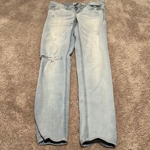 Hollister Destroyed Skinny Jeans